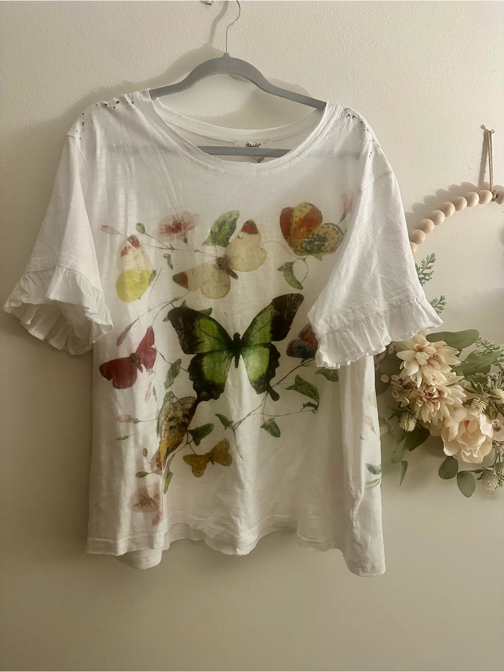 NWT White Floral Butterfly Ruffle-Sleeve Tee-S - Picture 2 of 7